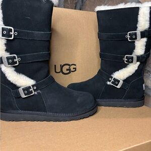 UGG Women's Black Winter Boots with Shearling